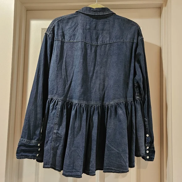 Free People Dylan Babydoll Shacket LS High Low Hem Front Pearl Snaps Blue Sm NWT - Picture 3 of 14